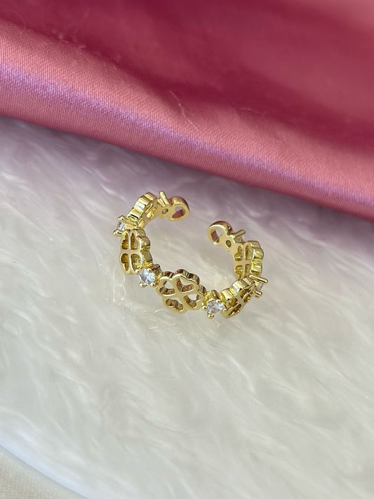 Anillo treboles huecos zirconia #126