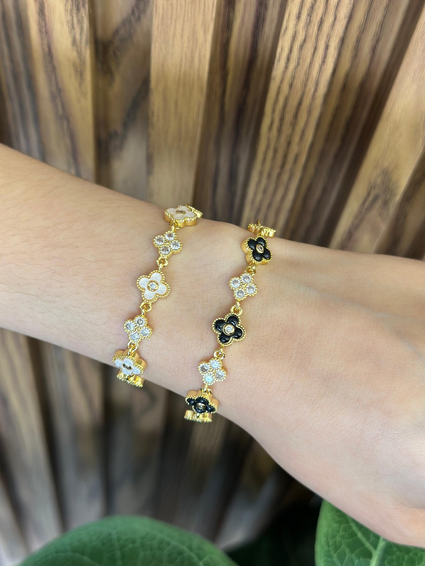 Pulsera treboles zirconia #F10