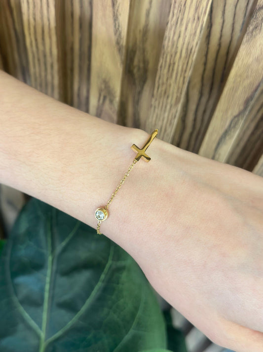 Pulsera cruz punto zirconia #F9