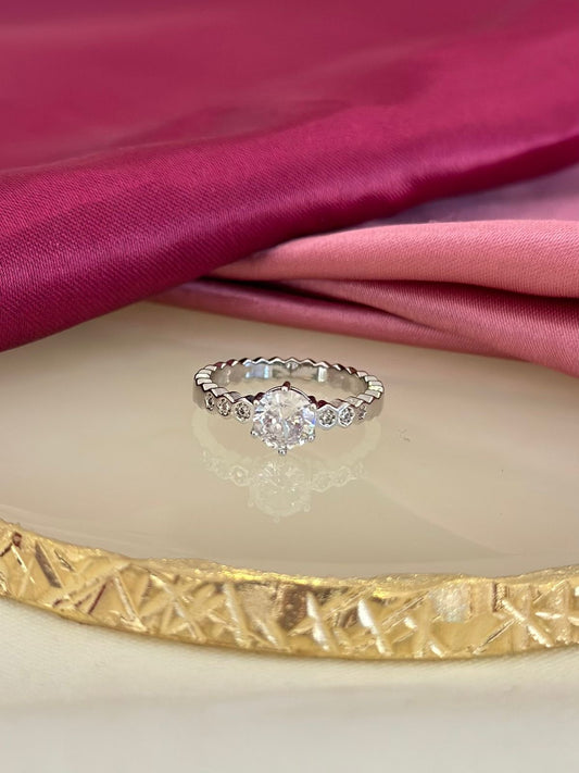 Anillo circulo zirconia plateado #84