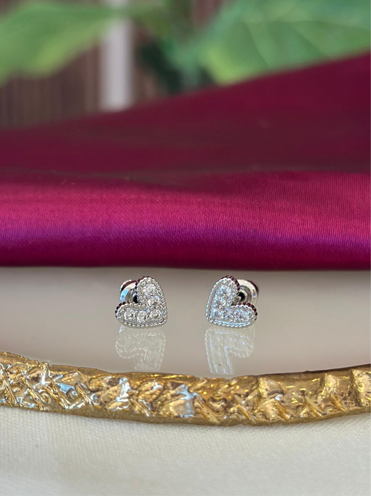 Aretes corazon zirconia plateados mini #112