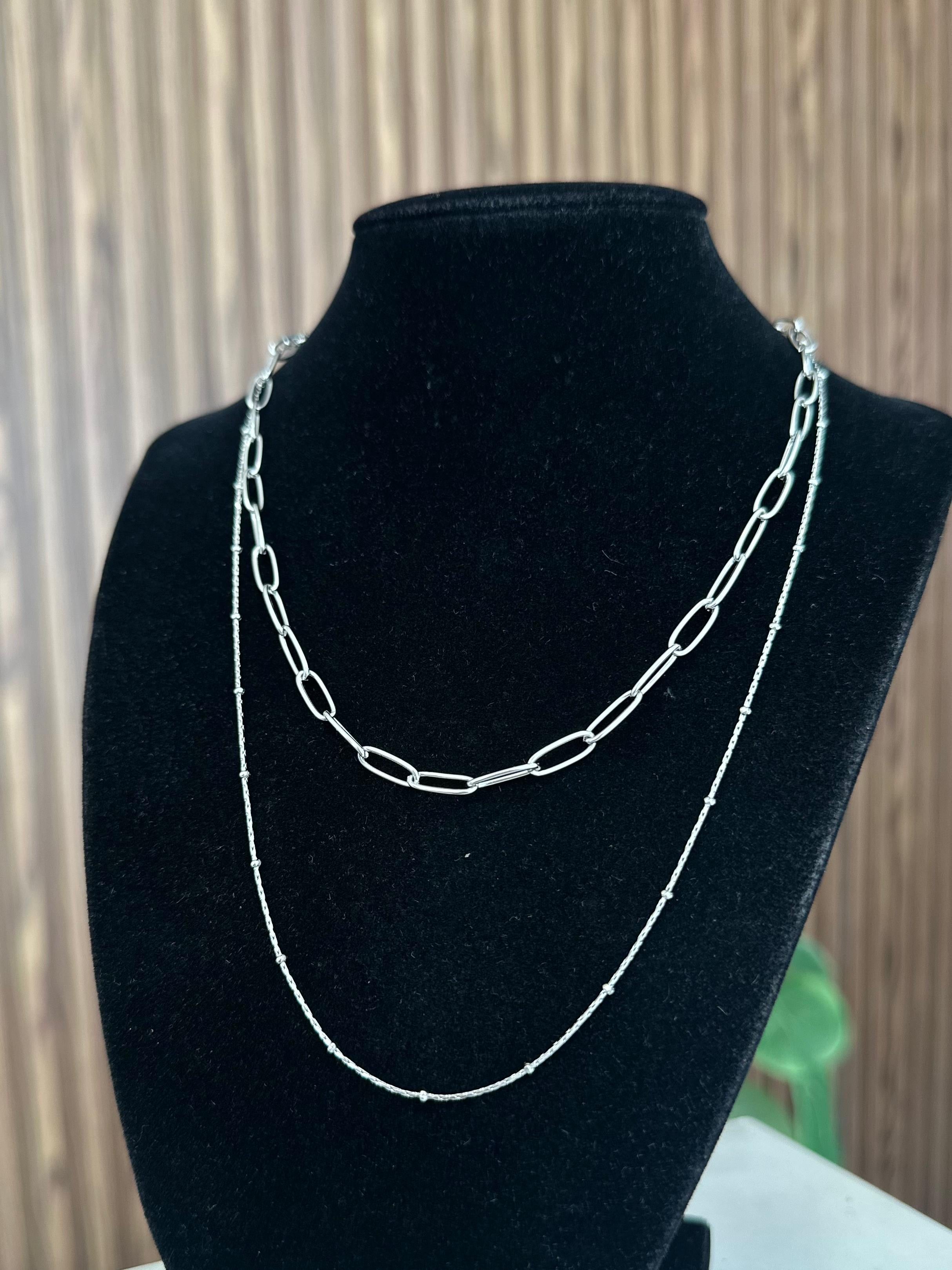 Collar plateado eslabones delgados y cardano #G27