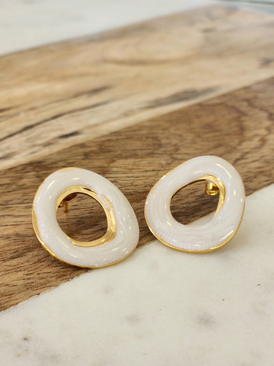 Aretes circulo hueco blanco #K36