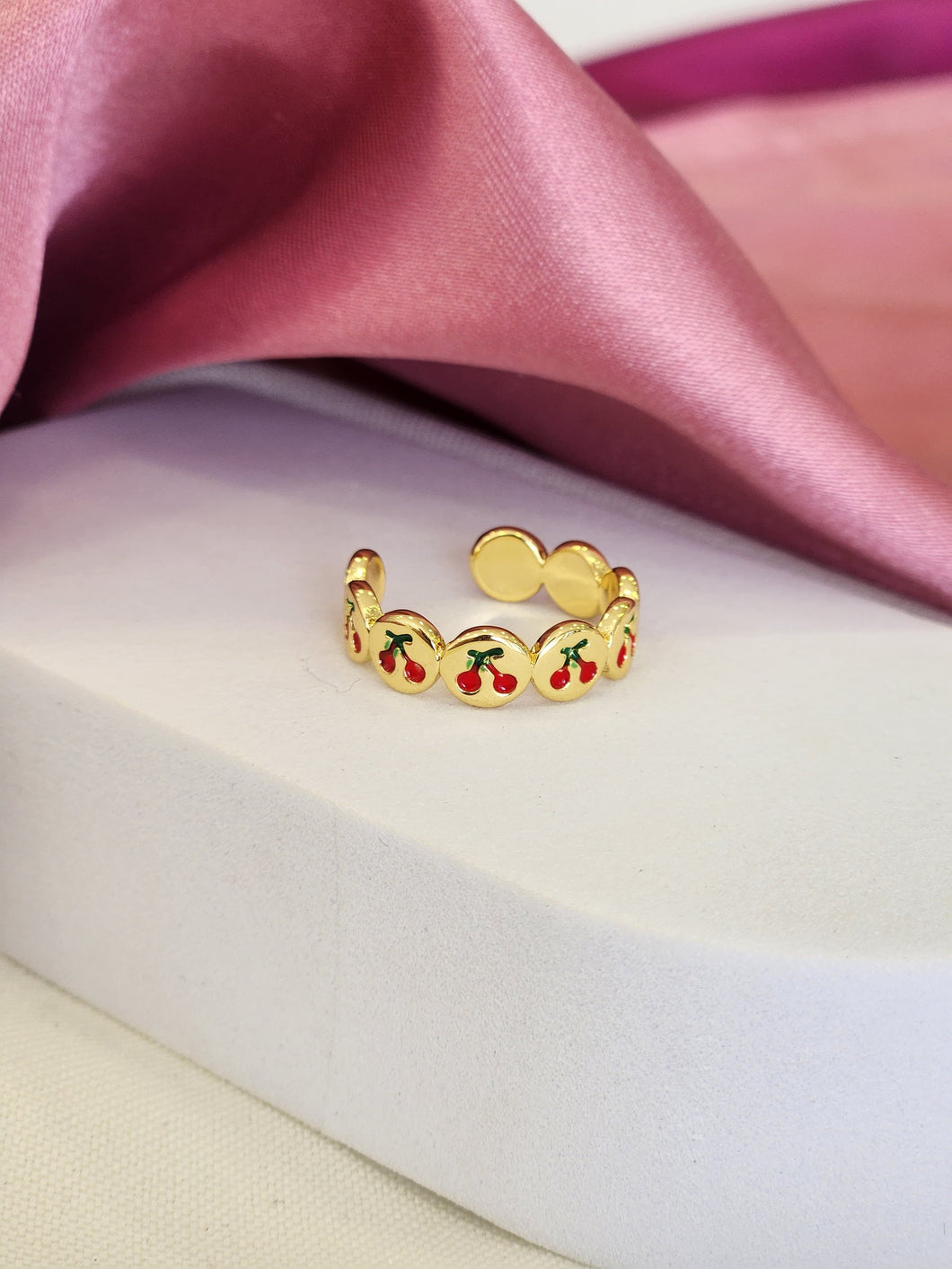 Anillo bolitas con cerezas #77B