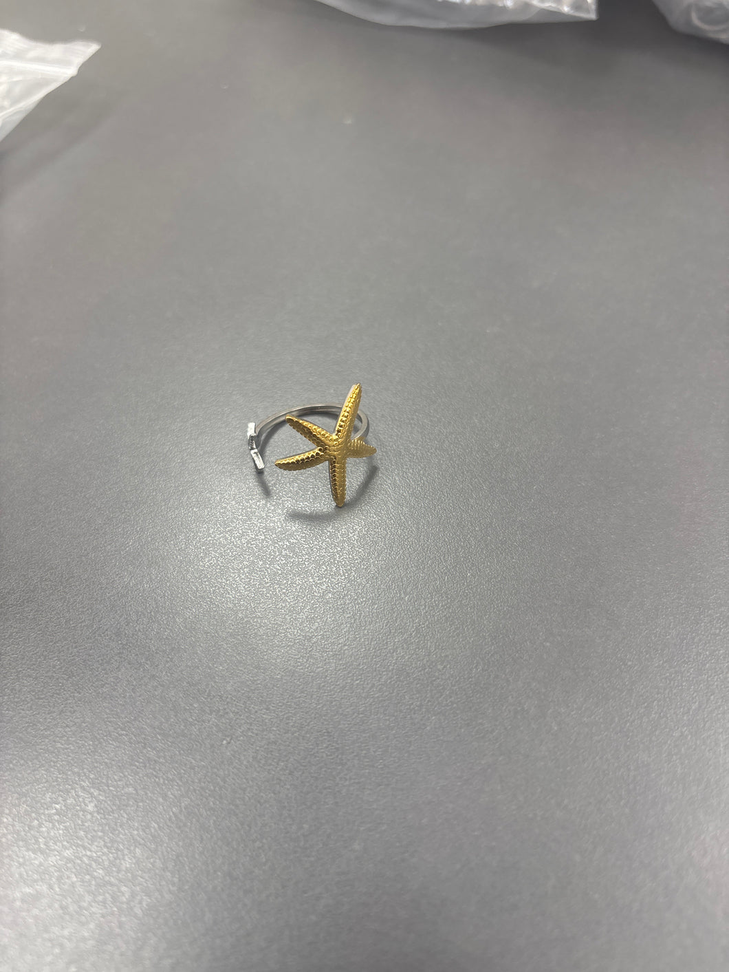 Anillo bicolor estrellas de mar #1