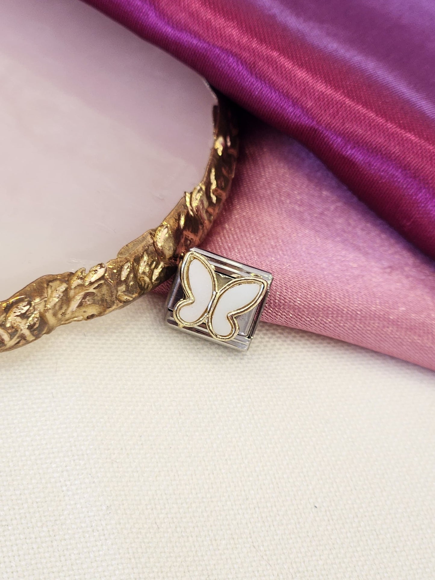 Charm mariposa madre perla #17
