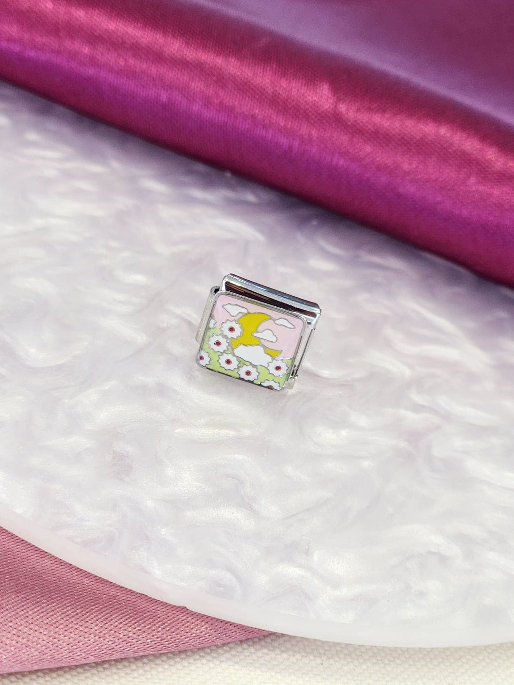 Charm luna flores nubes #12