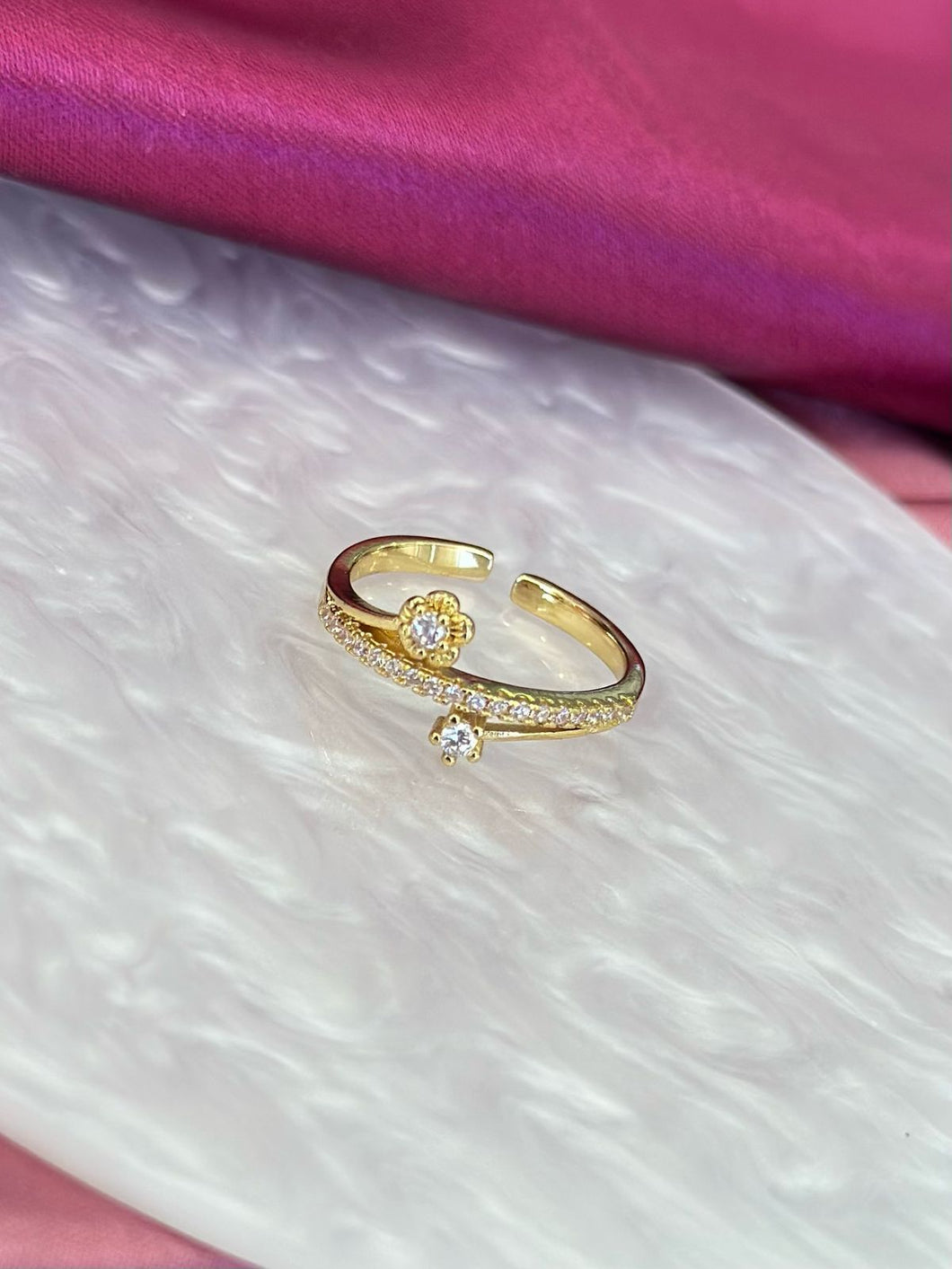 Anillo flor punto zirconia #40D