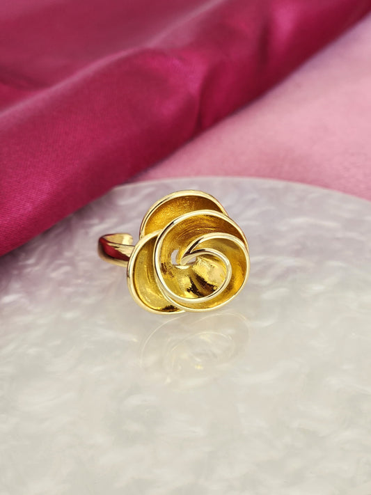 Anillo flor solida #C213