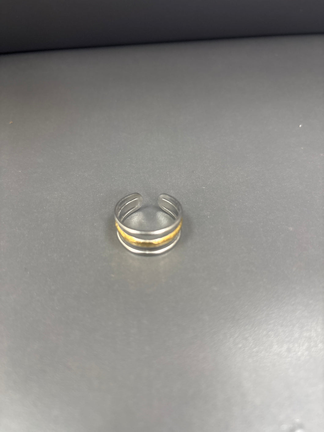 Anillo bicolor triple linea #3