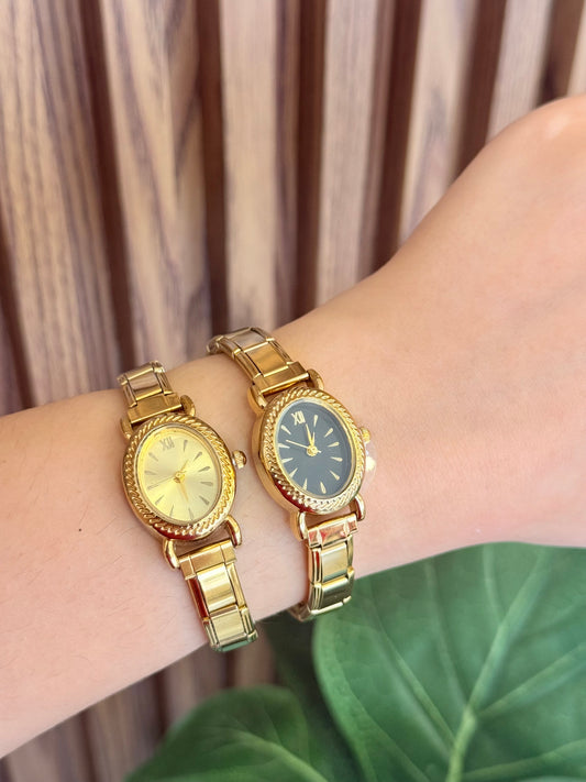 Reloj dorado ovalado detalle lineas lado #J23 #J15