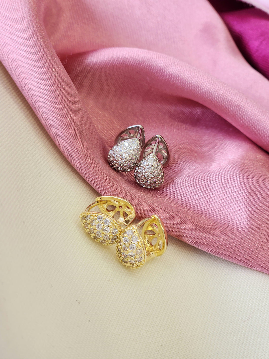 Arracadas doble gota hueca zirconia #A29