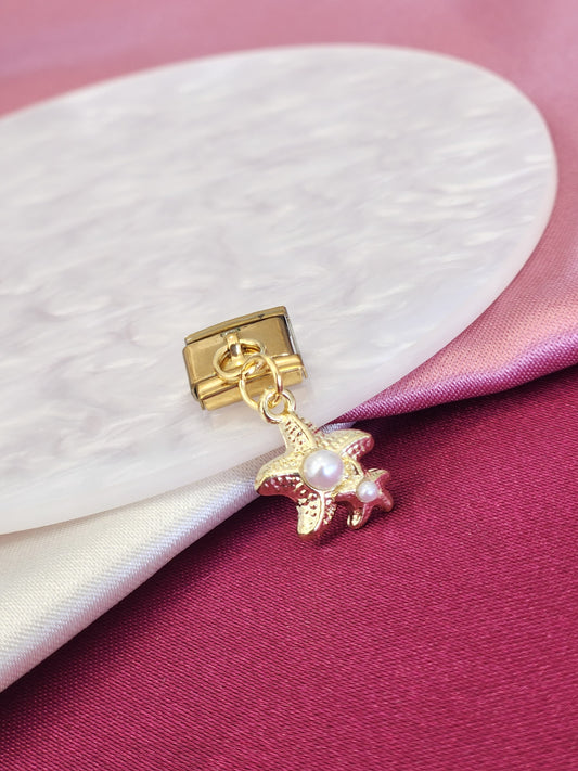 Charm doble estrellas de mar con perla #15