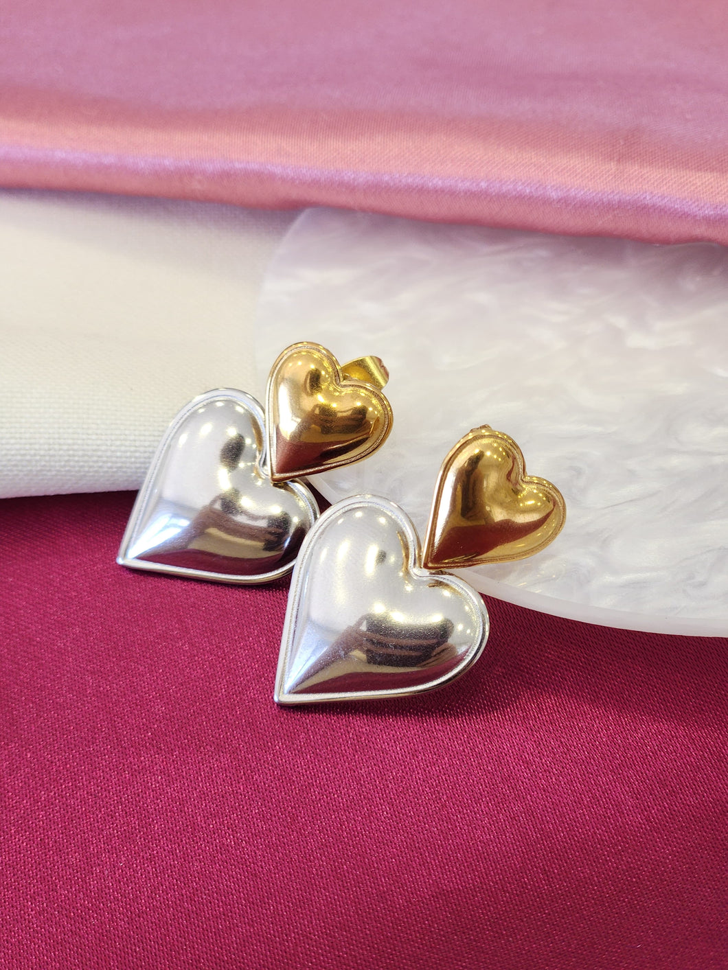 Aretes bicolor corazones tamaños #A30