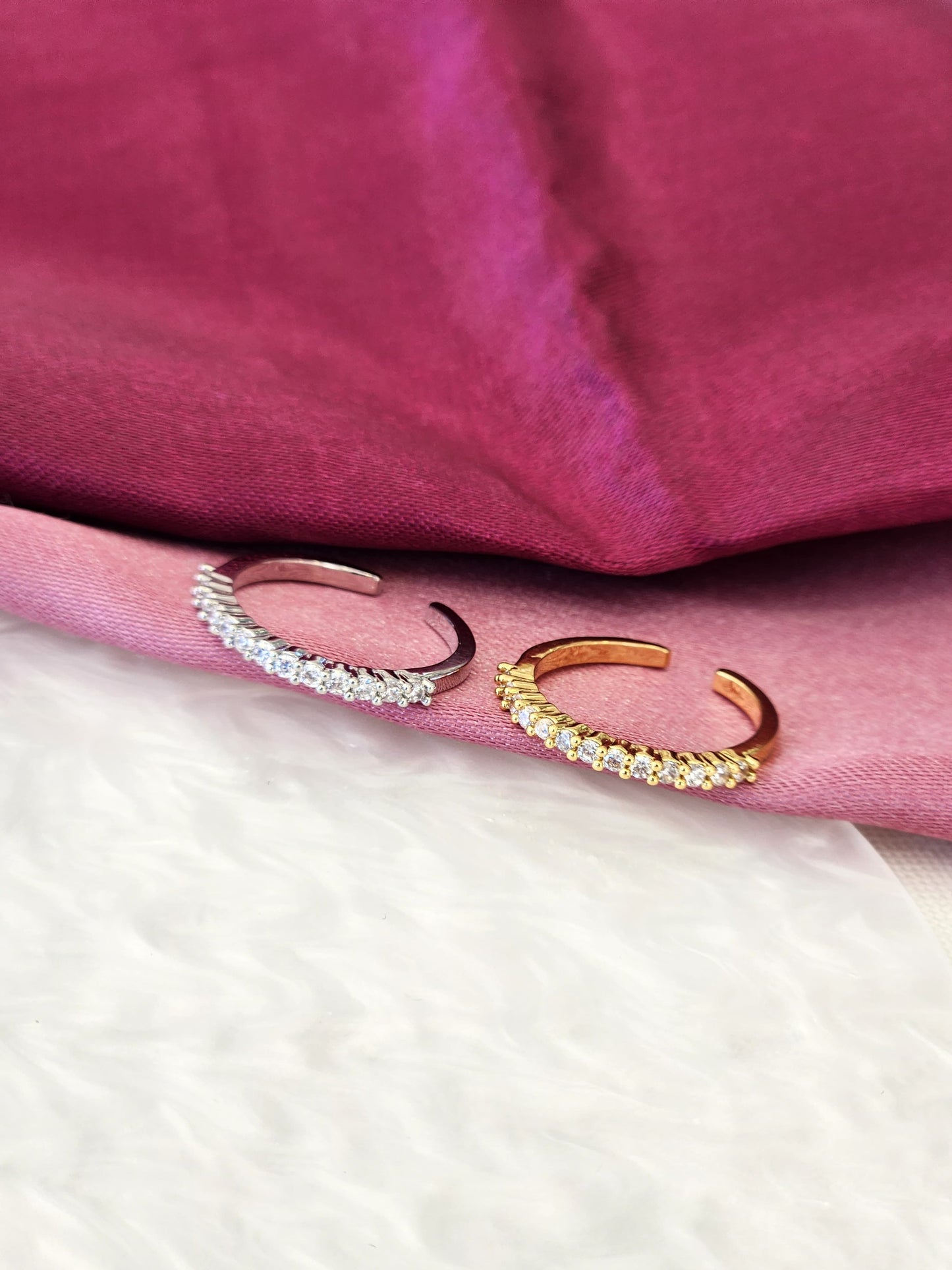 Anillo linea zirconia ajustable #160