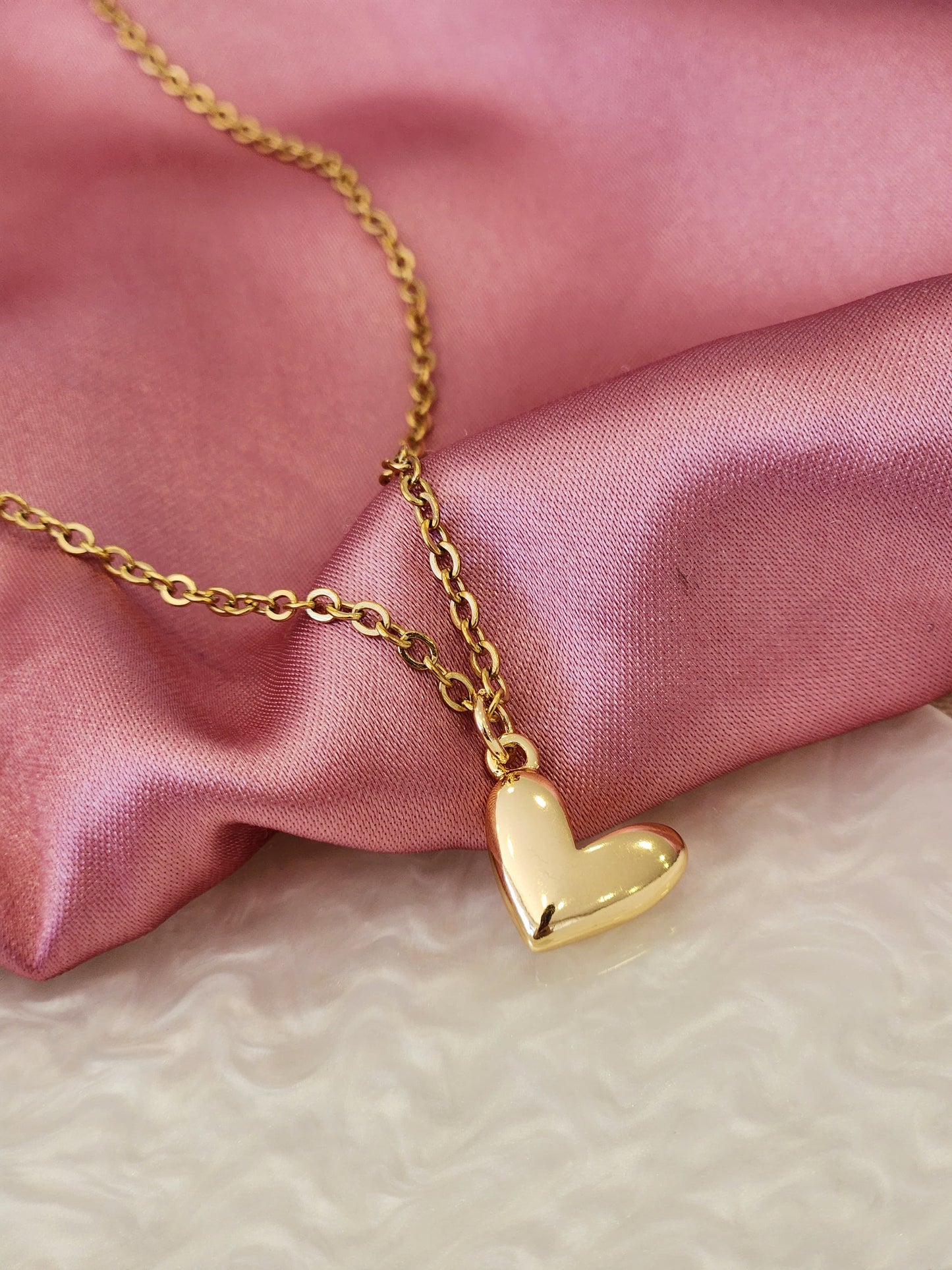 Collar corazon solido chico #HH