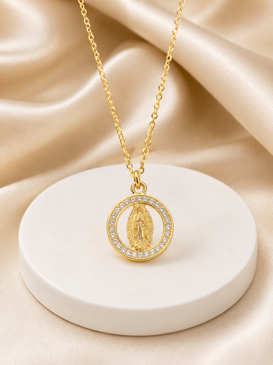 Collar virgencita redonda zirconia #34