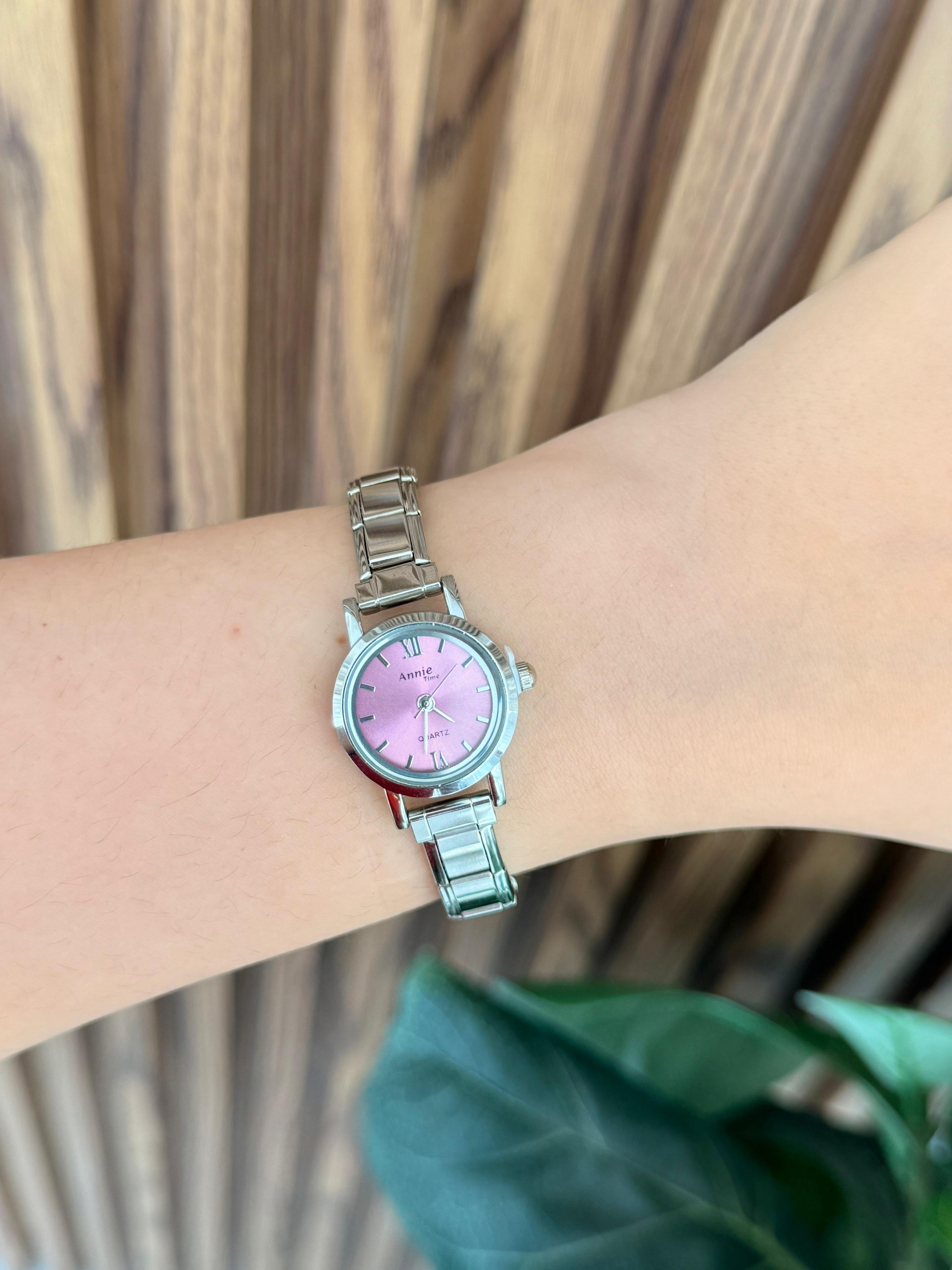 Reloj redondo rosa chico