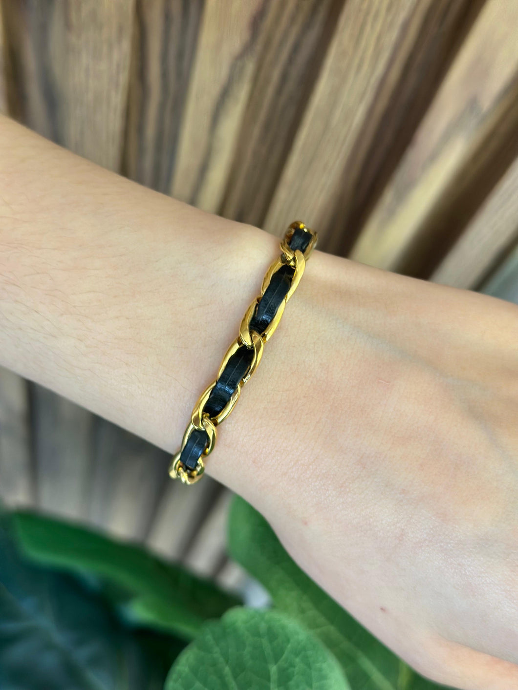 Pulsera entrelazada dorado negro #B10