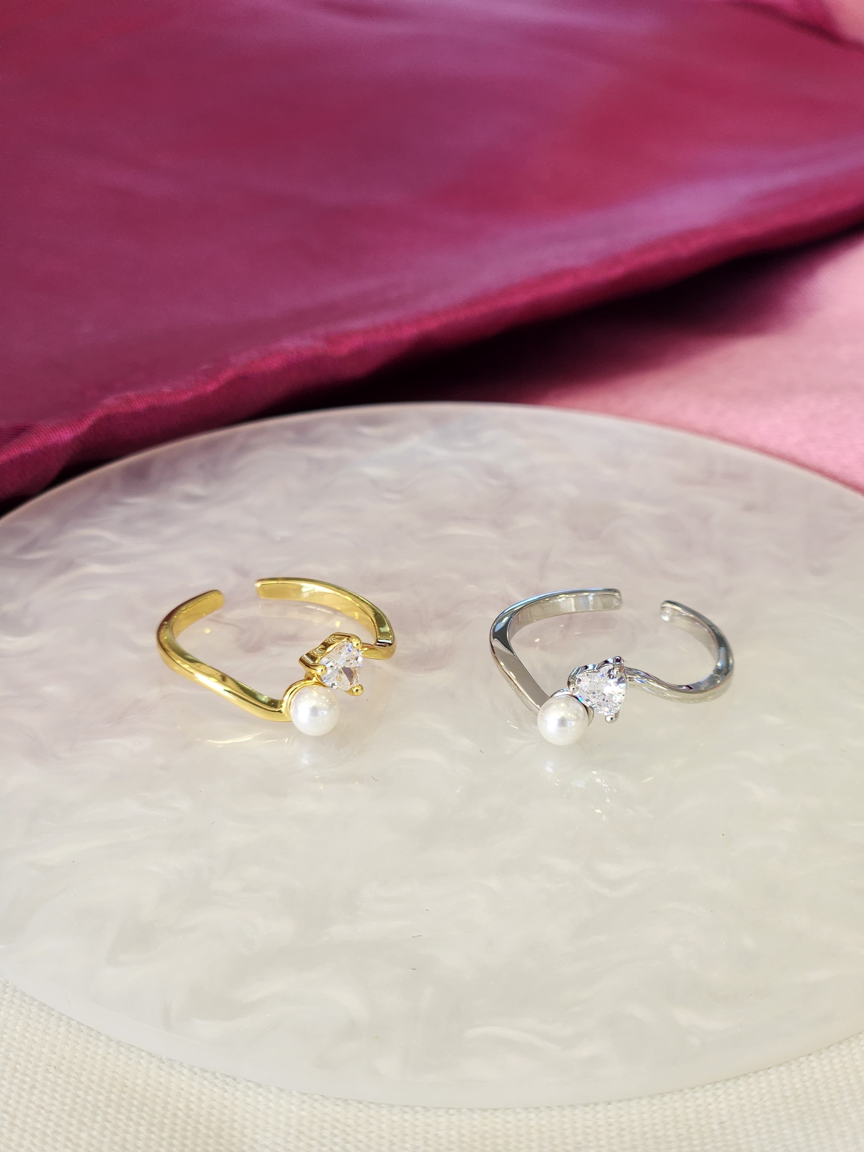 Anillo perla con mini corazón zirconia #B8.1