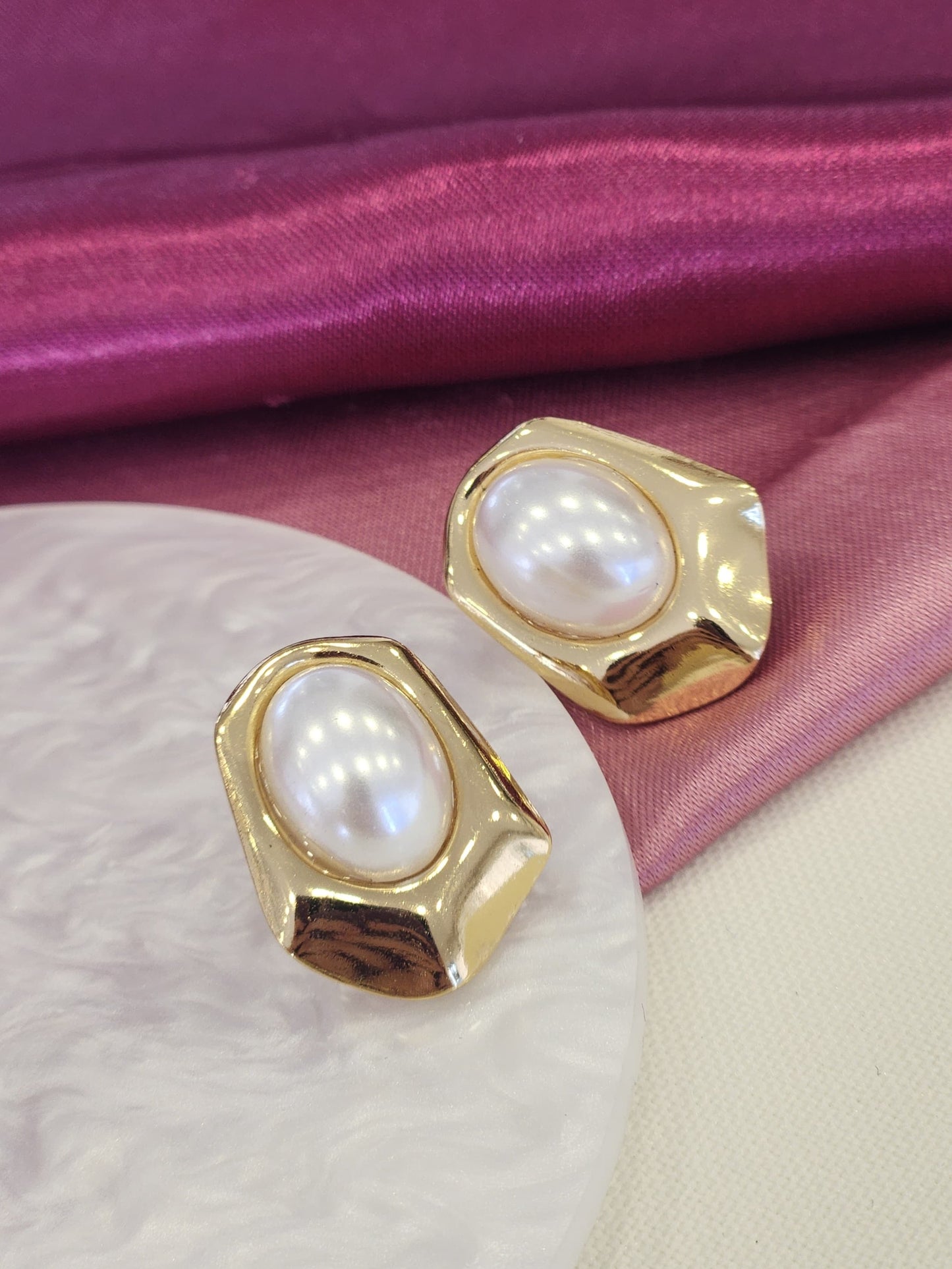 Aretes perla asimétricos #F28