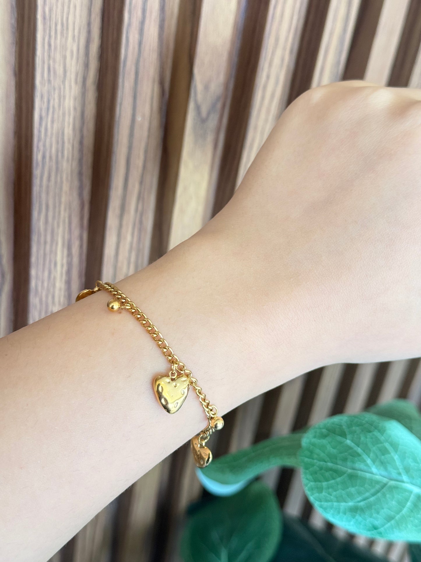 Pulsera corazones y bolitas colgantes #B8
