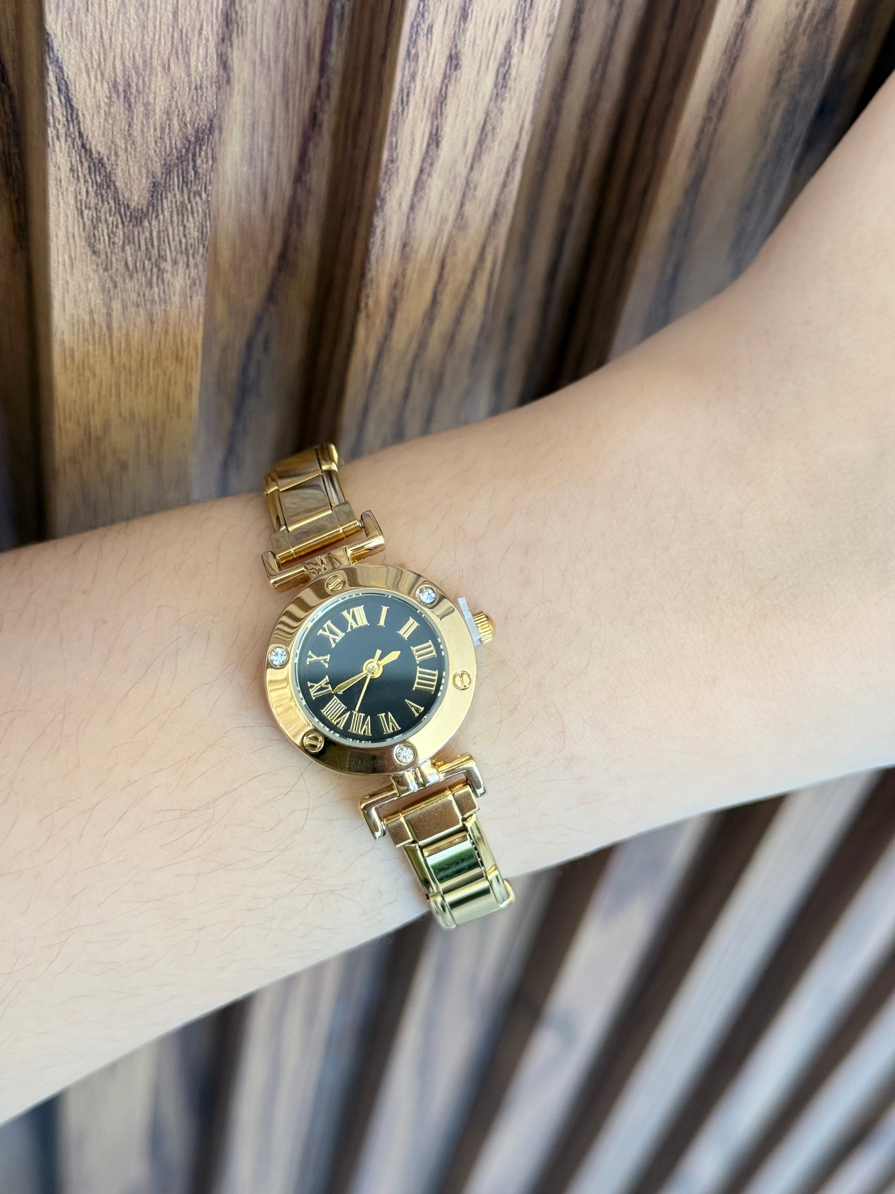 Reloj dorado negro circulo romanos exquisito #K57