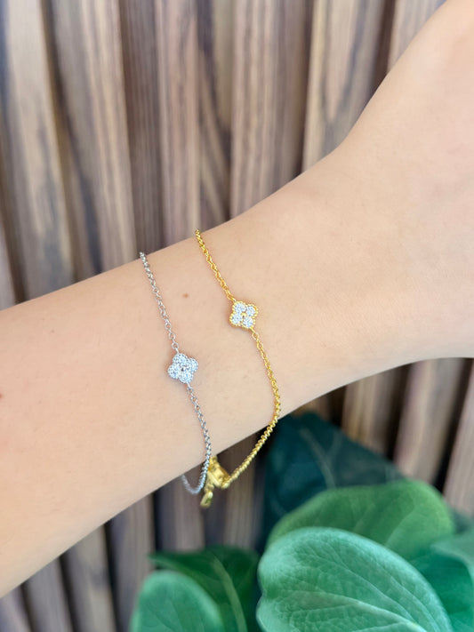 Pulsera trebol mini con zirconia