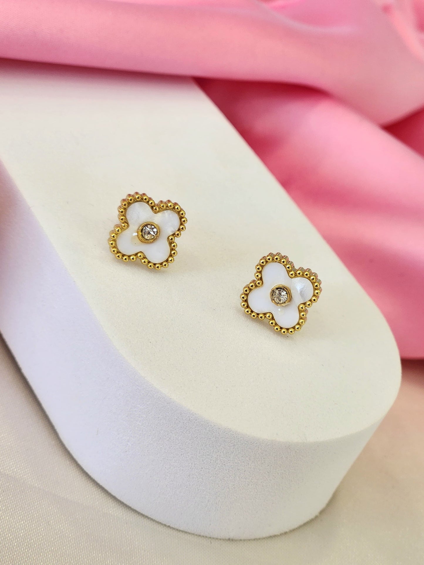 Aretes trebol blanco zirconia #C124.1