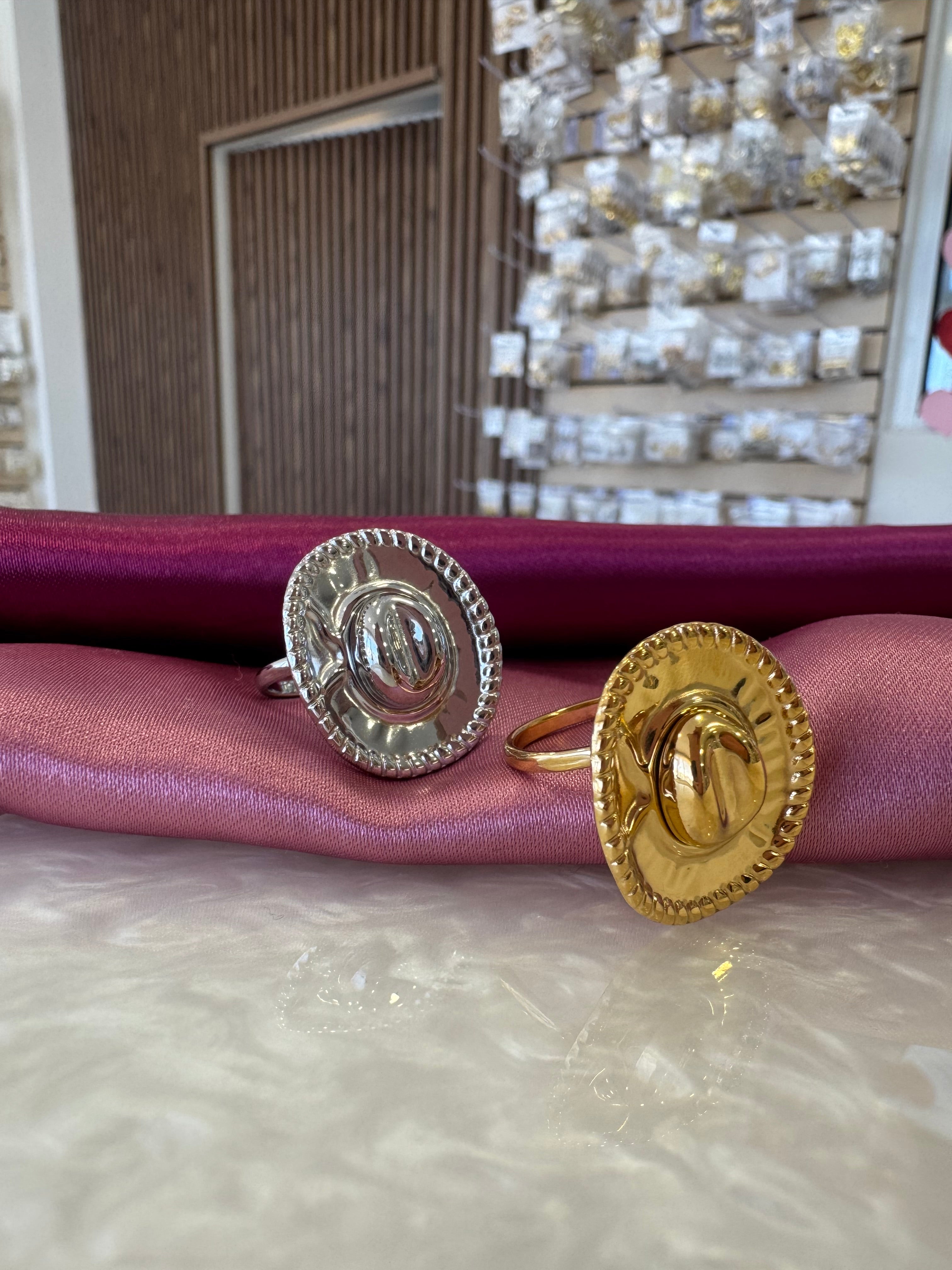 Anillo sombrero vaquero