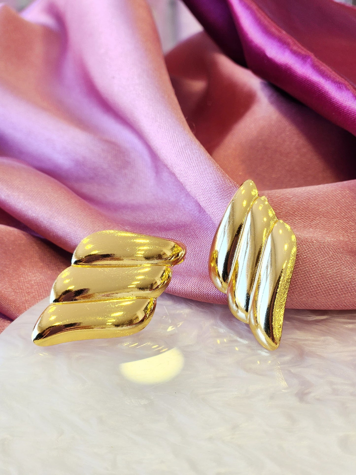 Aretes tres lineas curveadas #L4