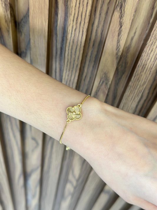 Pulsera trebol dorado ajustable #S