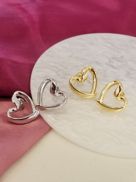 Aretes corazon hueco onda