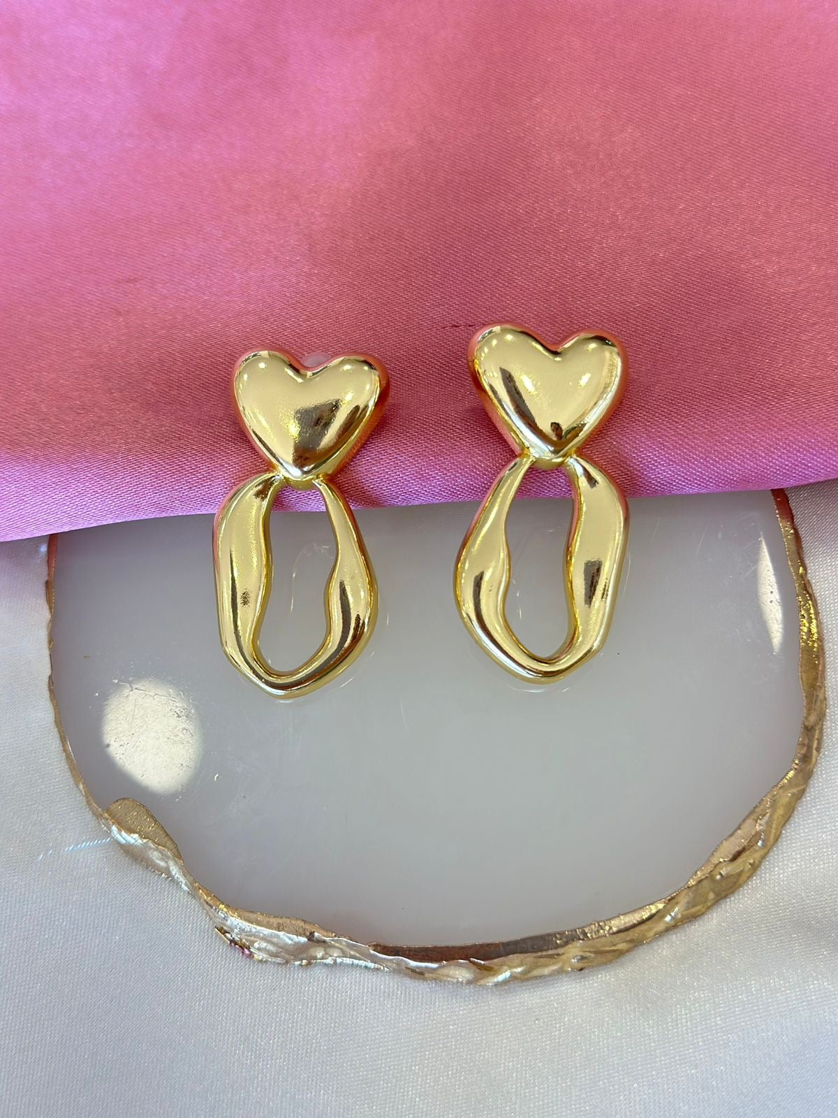 Aretes corazon con circulo ovalado #C122.1