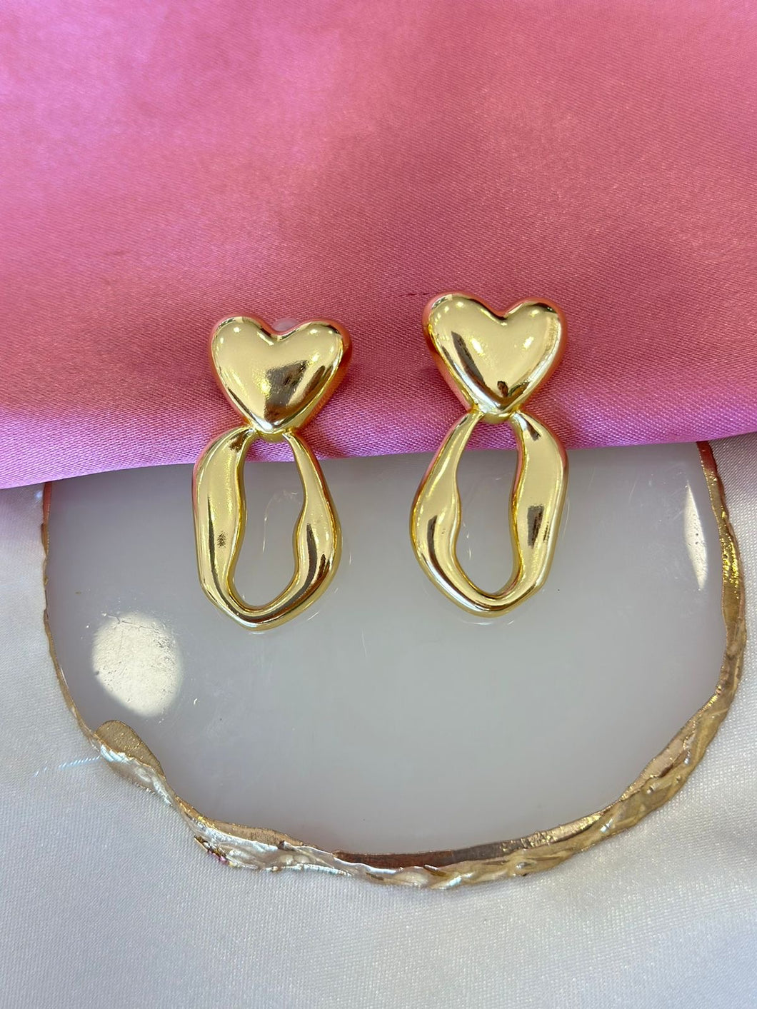 Aretes corazon con circulo ovalado #C122.1