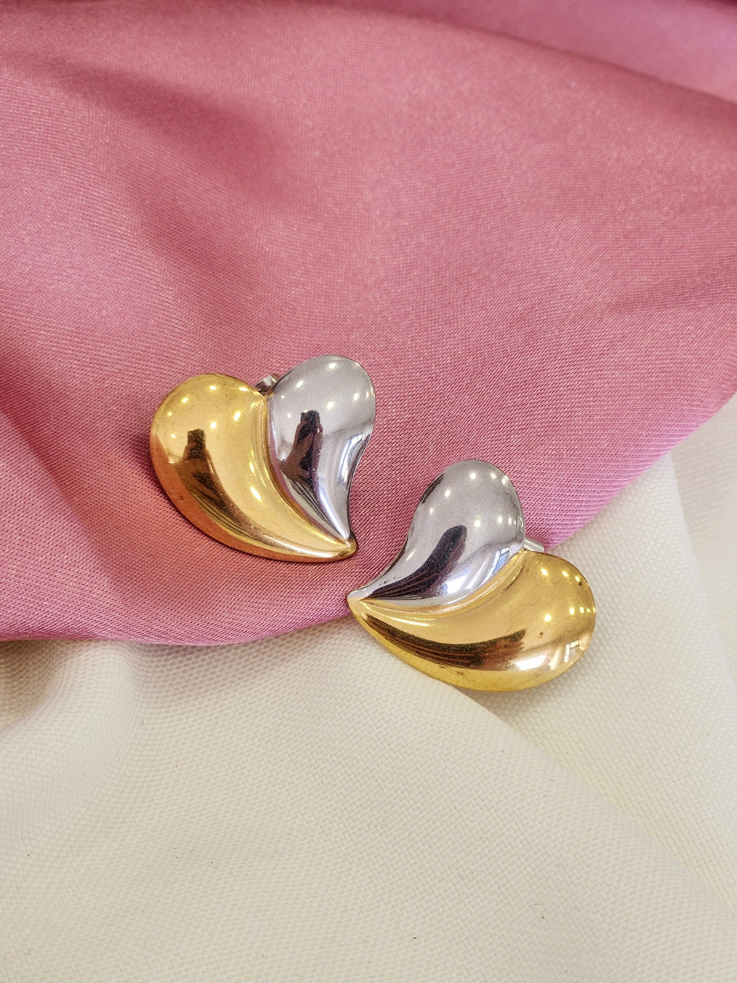Aretes corazon inclinado bicolor #C136