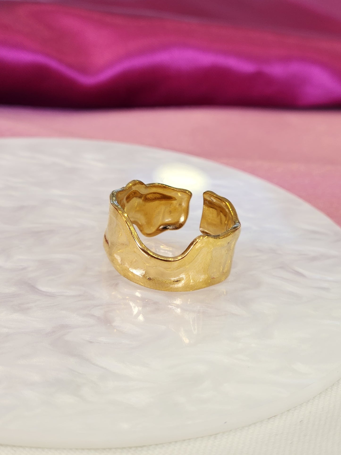 Anillo bordes irregulares
