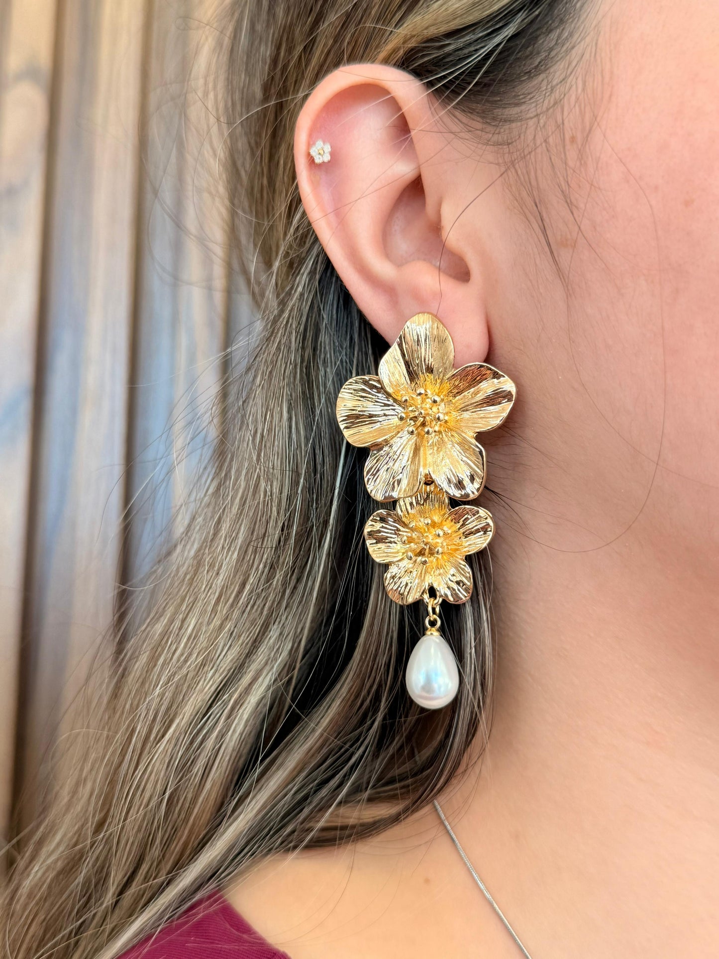 Arete doble flor 5 petalos perla colgante #F42