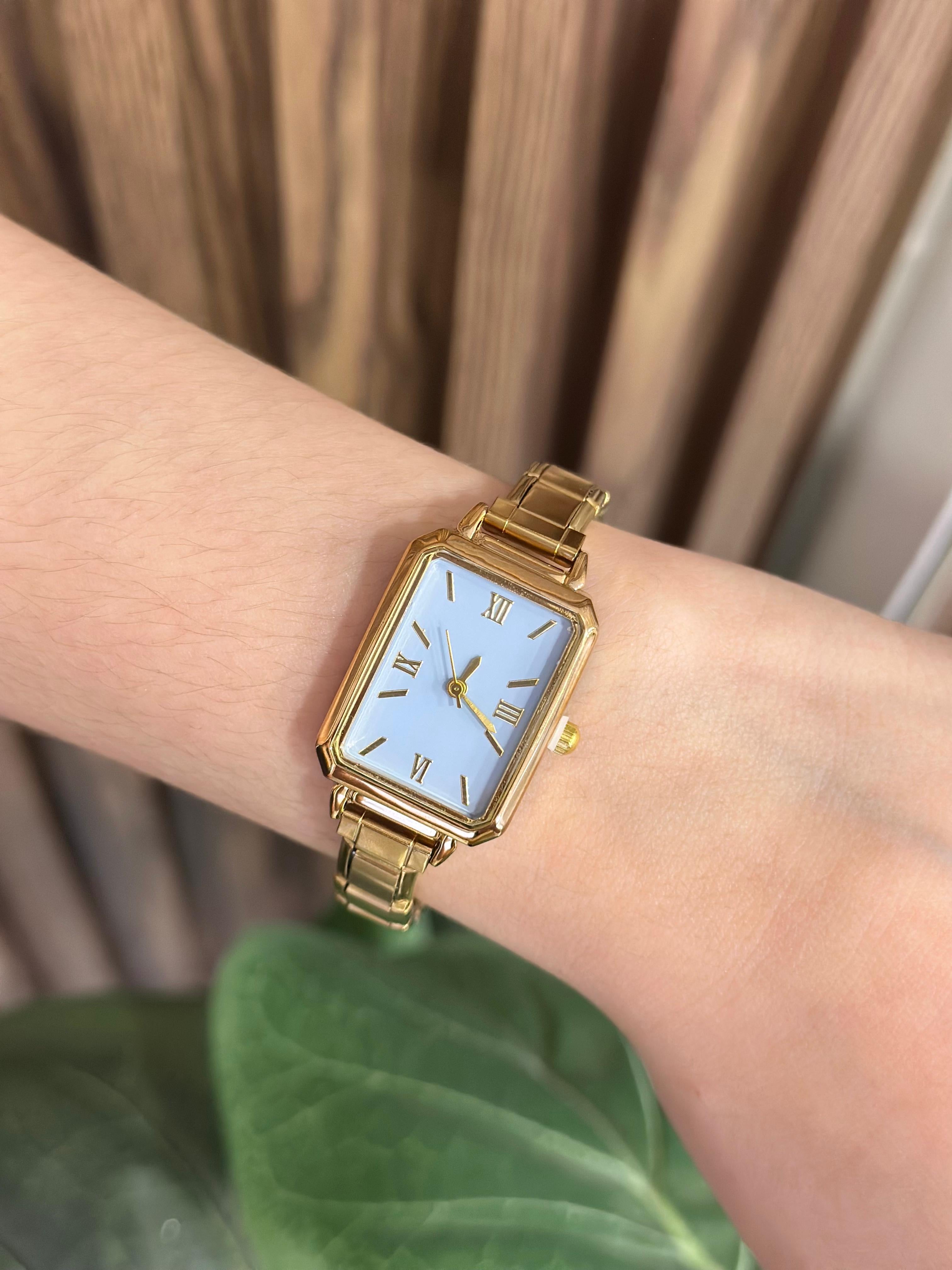Reloj romano azul