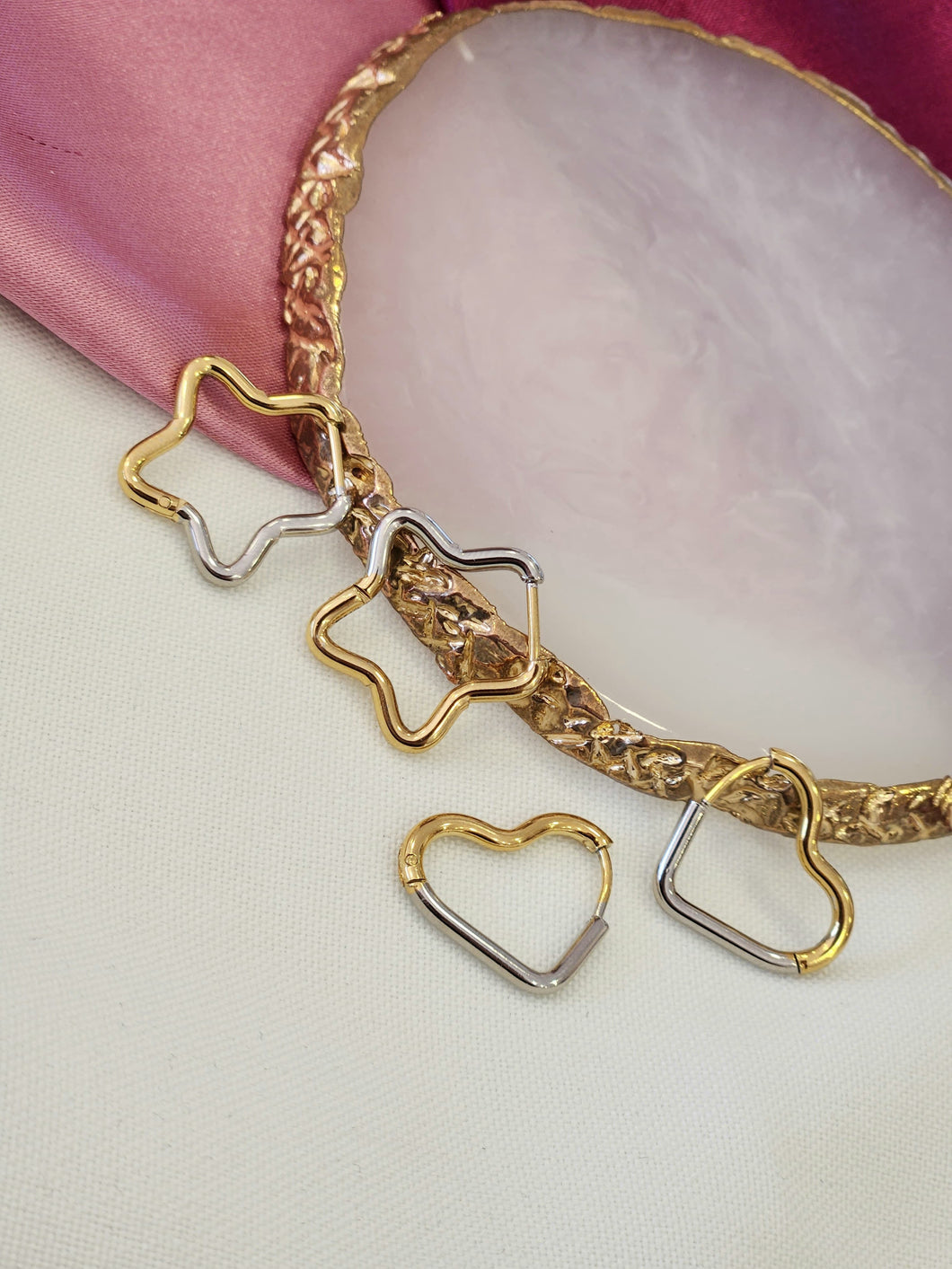 Set arracadas bicolor estrella y corazon #B4.5