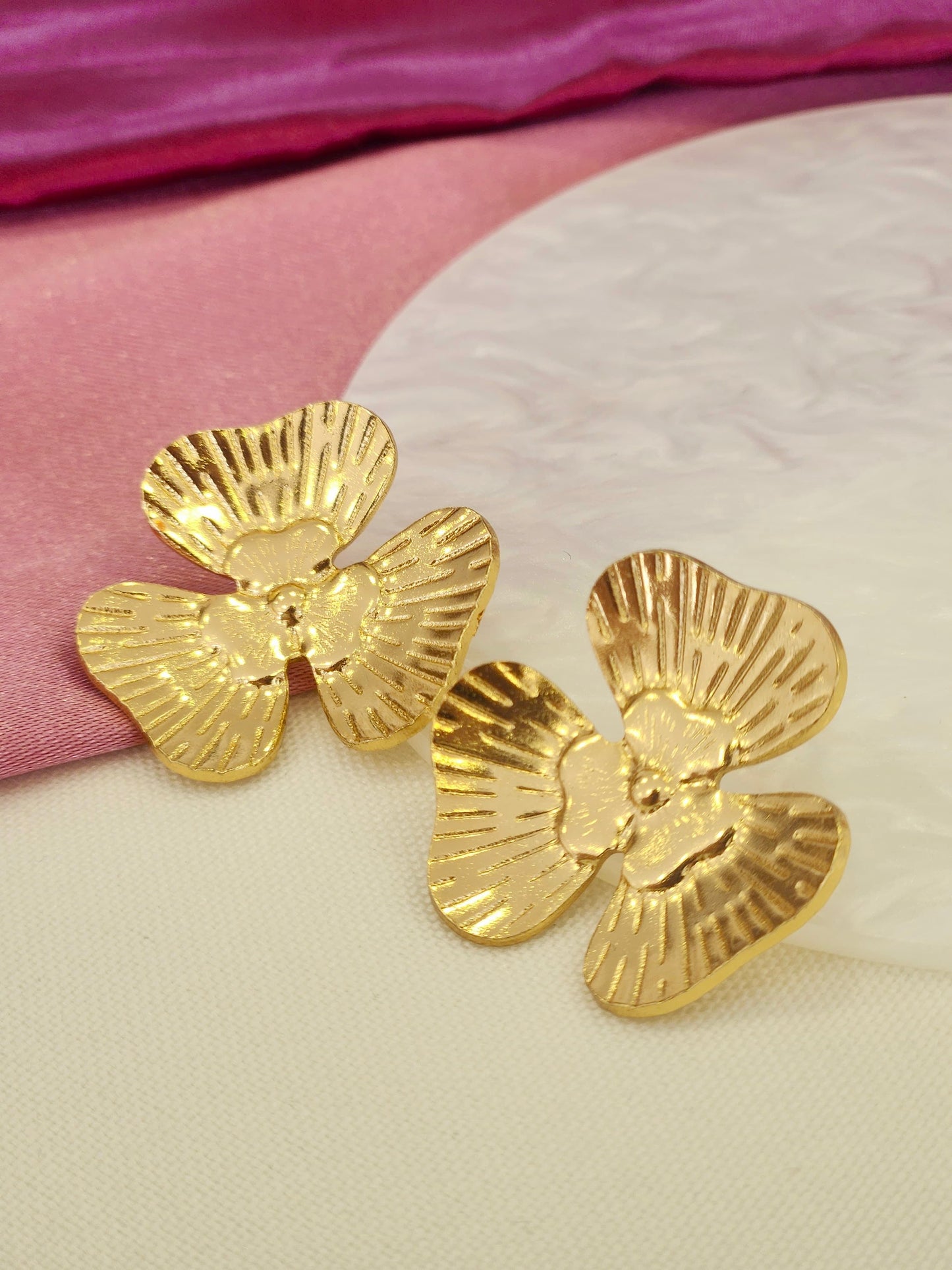 Aretes trebol 3 petalos # k21
