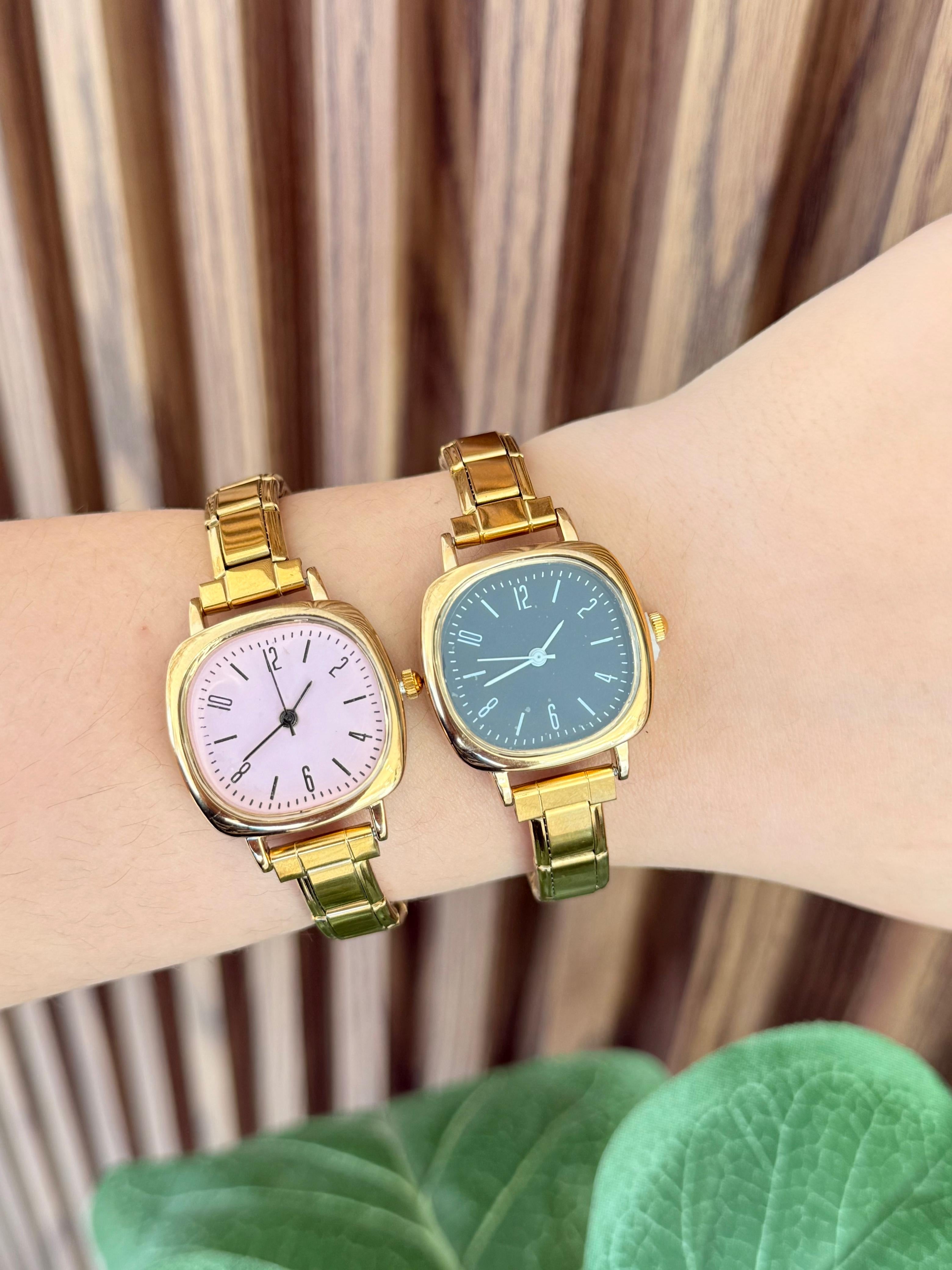 Reloj dorado numeros lineas #E25