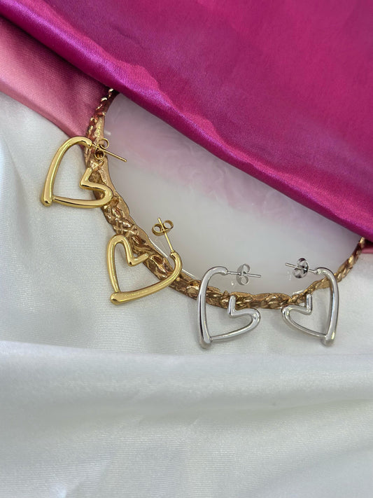 Aretes corazon asimetrico liso #188B