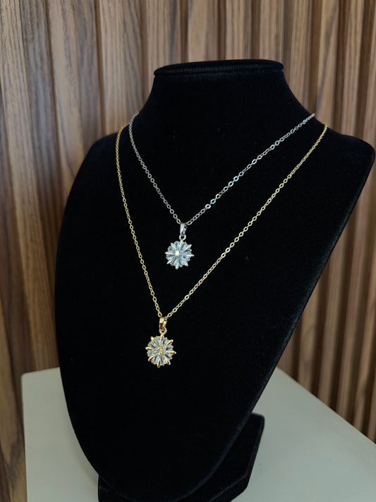 Collar flor redonda
