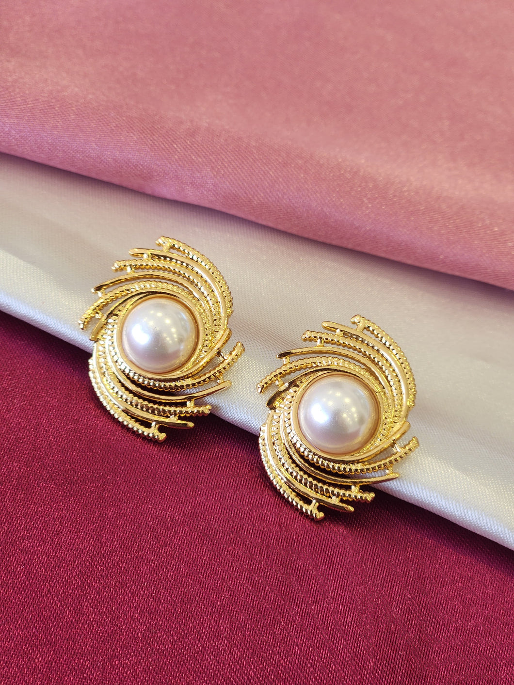 Aretes abanico perla #B4.10