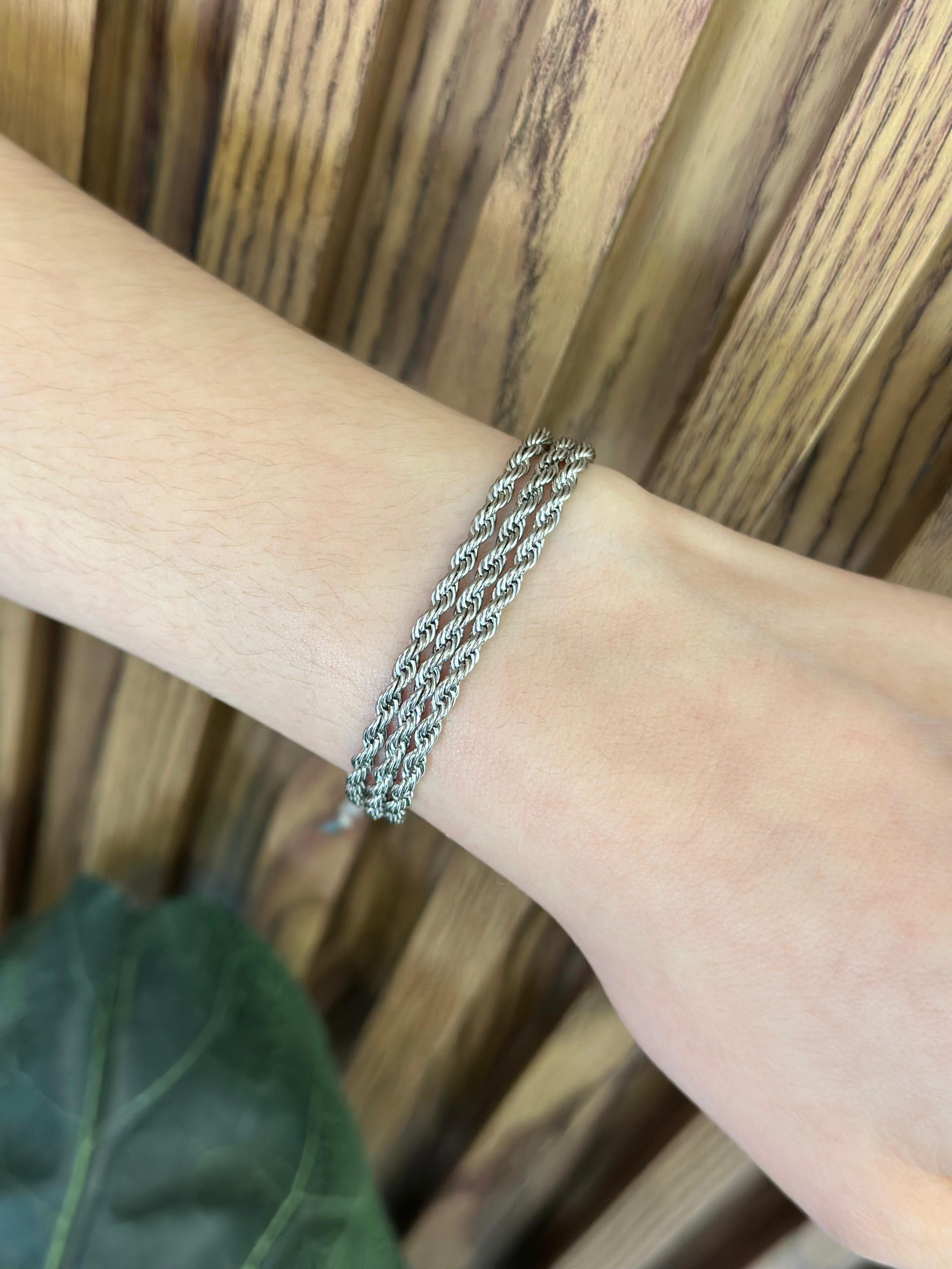 Pulsera triple torsal plateada