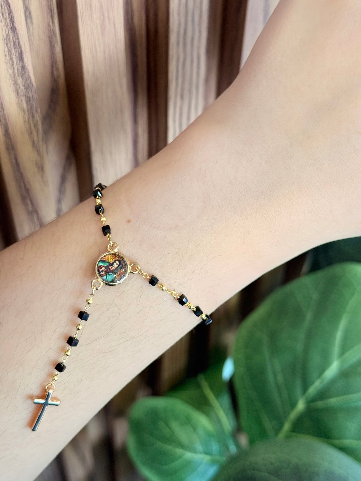 Pulsera Virgen #32 San Juan Diego con cruz #V2