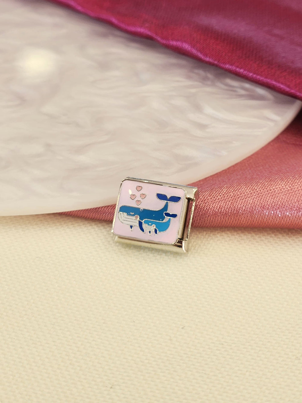 Charm ballena y cria