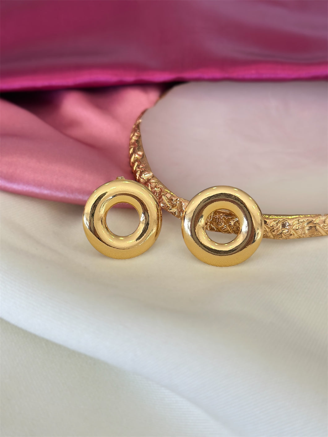 Aretes circulo hueco liso #C124