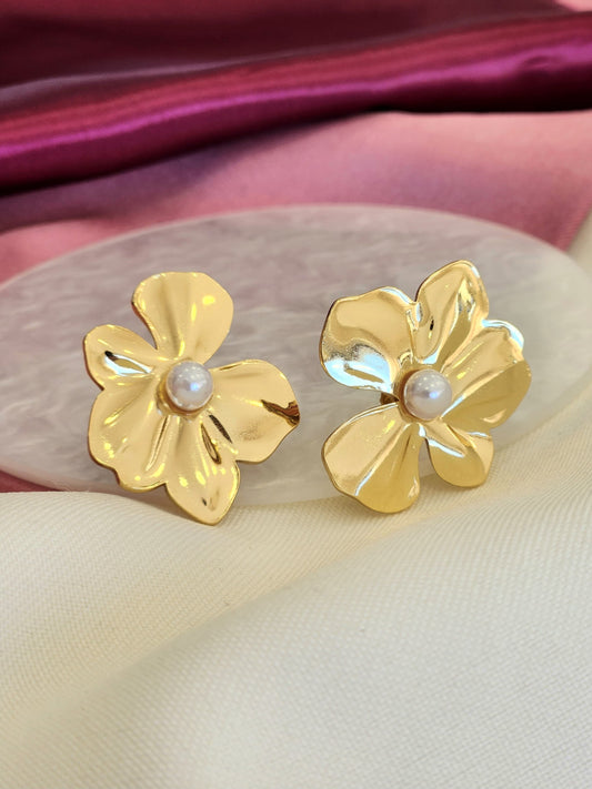 Aretes flor aplastada perla #E2 #K41